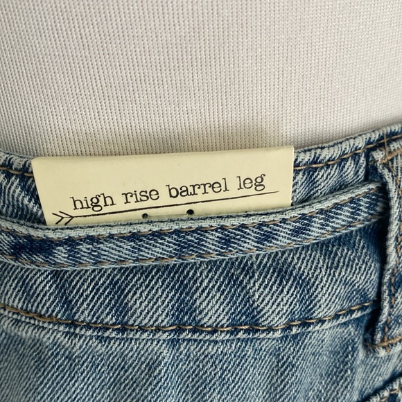 Blue Barrel leg jeans NWT - Picture 5 of 11